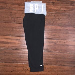 Victorias Secret PINK Yoga Capris Size Small